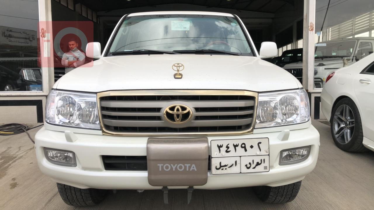 تويوتا لاندكروزر